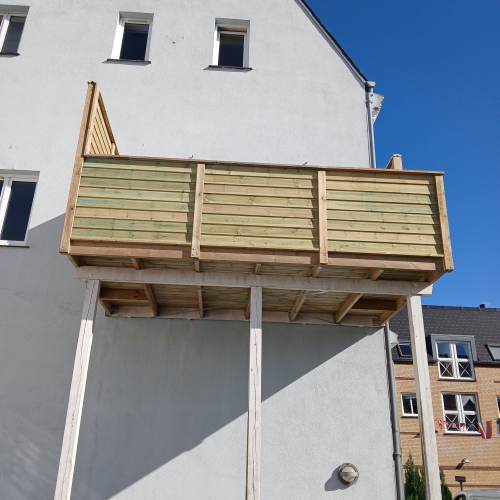 Ny træterrasse 